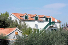 Отель Apartments by the sea Mirca, Brac - 5655  Мирка